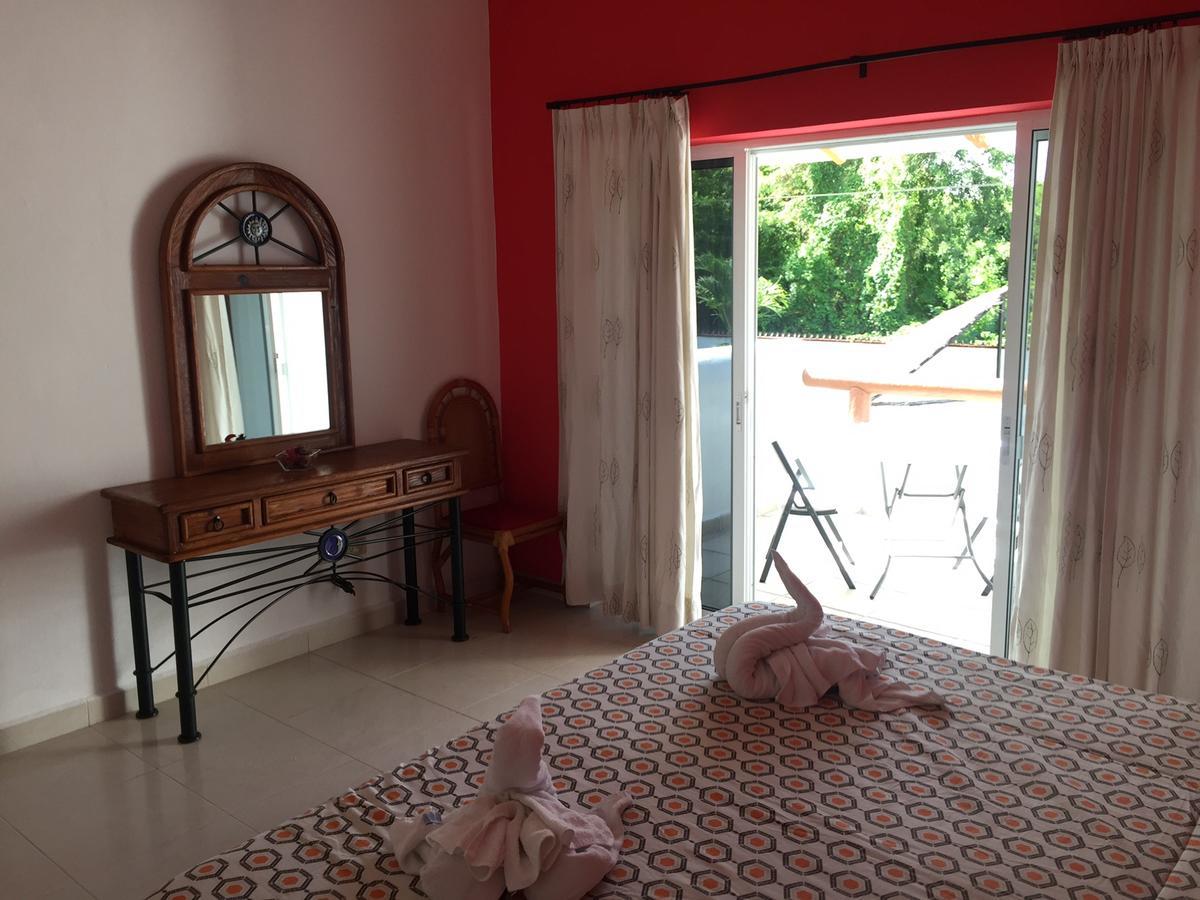 Casa Pili Bed & Breakfast Playa del Carmen Exterior photo