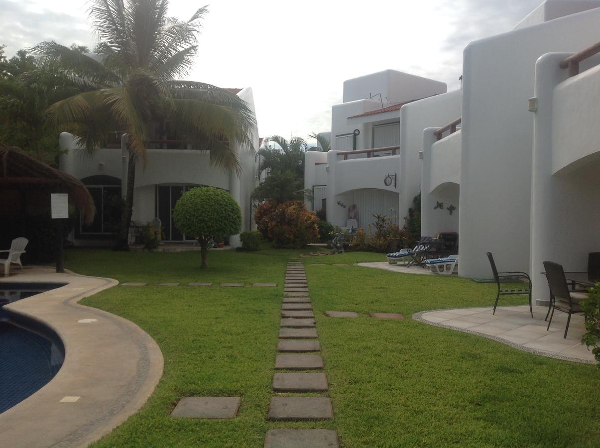 Casa Pili Bed & Breakfast Playa del Carmen Exterior photo
