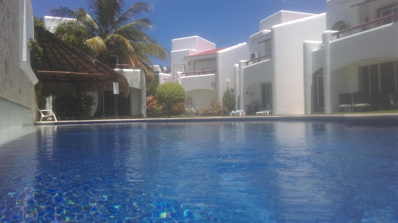 Casa Pili Bed & Breakfast Playa del Carmen Exterior photo