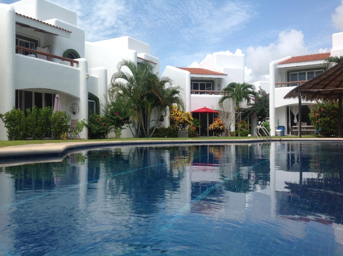 Casa Pili Bed & Breakfast Playa del Carmen Exterior photo