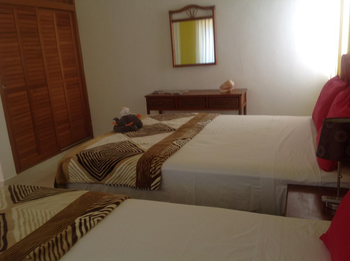 Casa Pili Bed & Breakfast Playa del Carmen Exterior photo