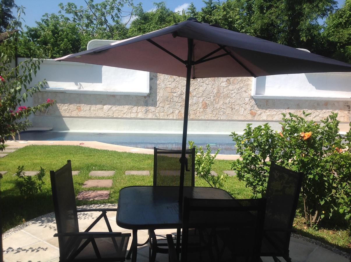 Casa Pili Bed & Breakfast Playa del Carmen Exterior photo