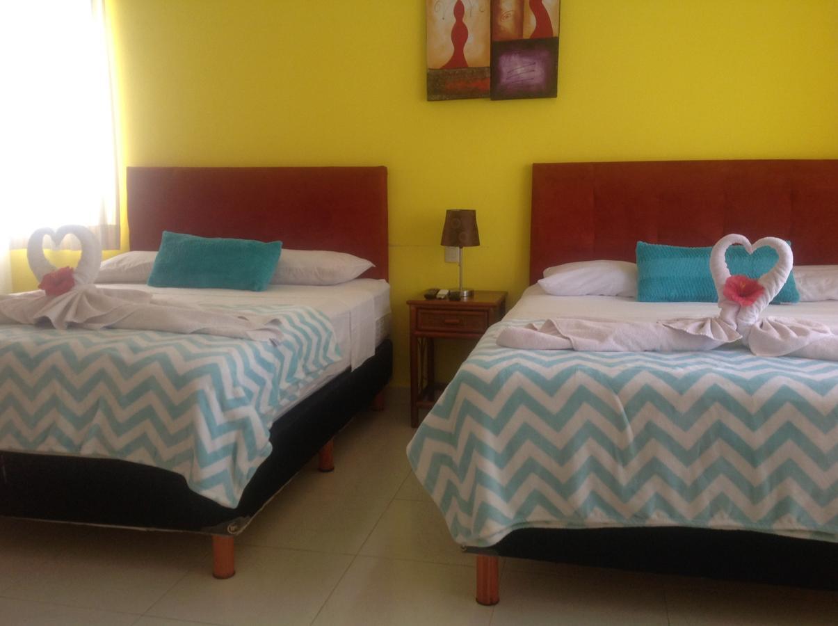 Casa Pili Bed & Breakfast Playa del Carmen Exterior photo