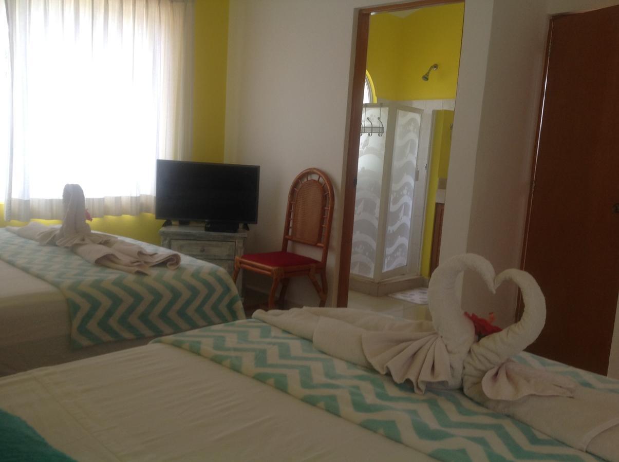 Casa Pili Bed & Breakfast Playa del Carmen Exterior photo